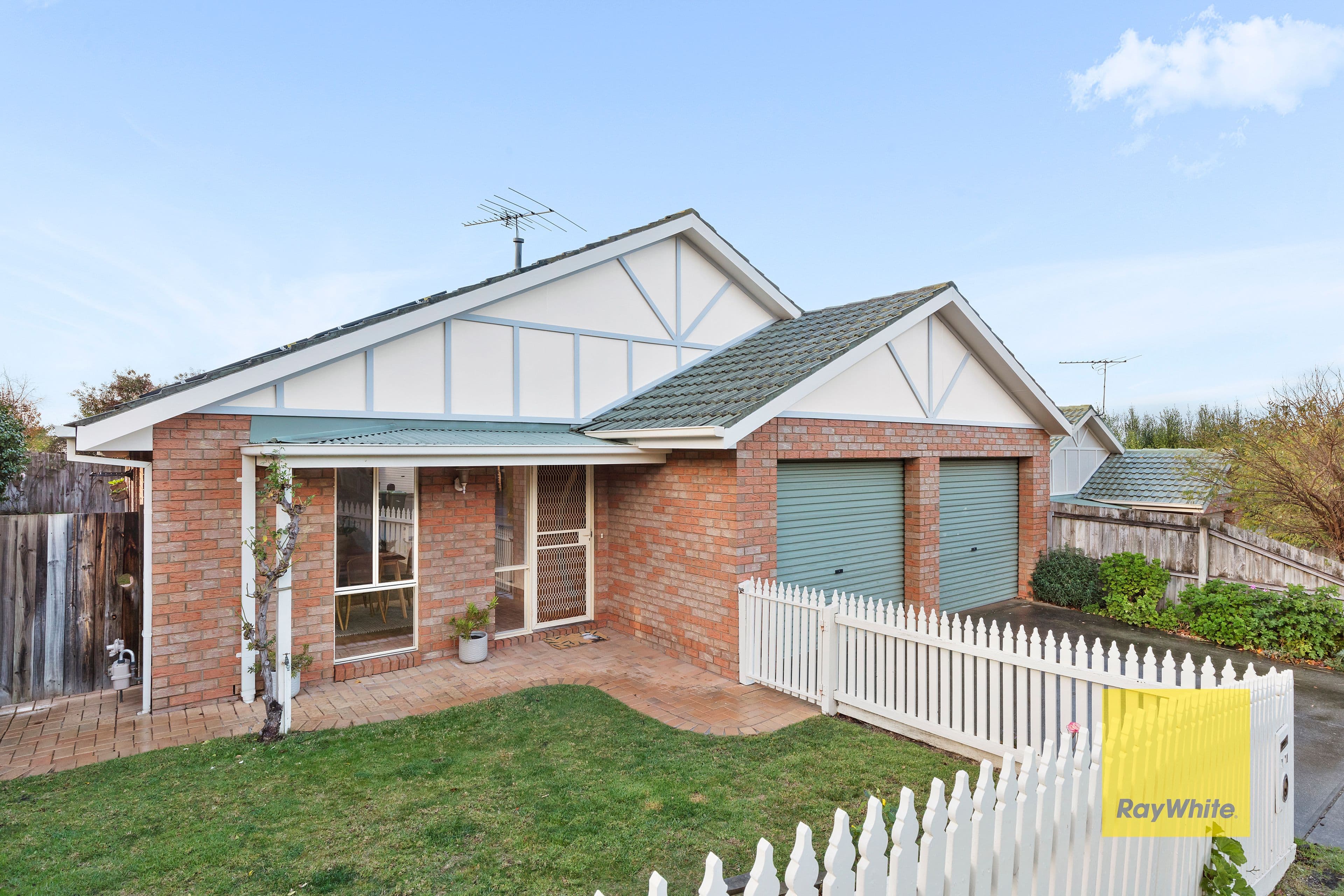 10 Nireeda Court, Wandana Heights VIC 3216, Wandana Heights - Thumbnail 2