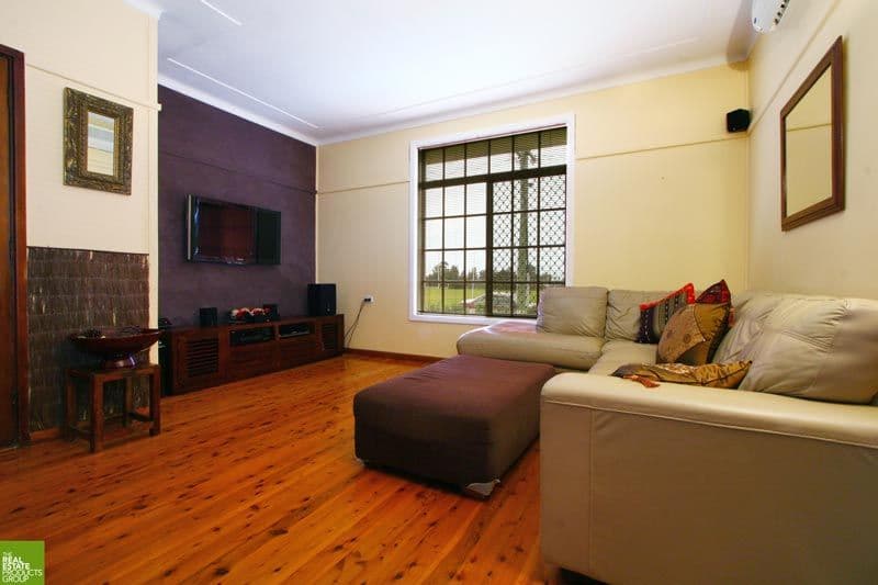 8 Burke Way, BERKELEY NSW 2506, Berkeley - Thumbnail 2
