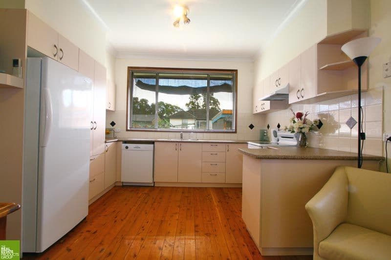 8 Burke Way, BERKELEY NSW 2506, Berkeley - Thumbnail 3