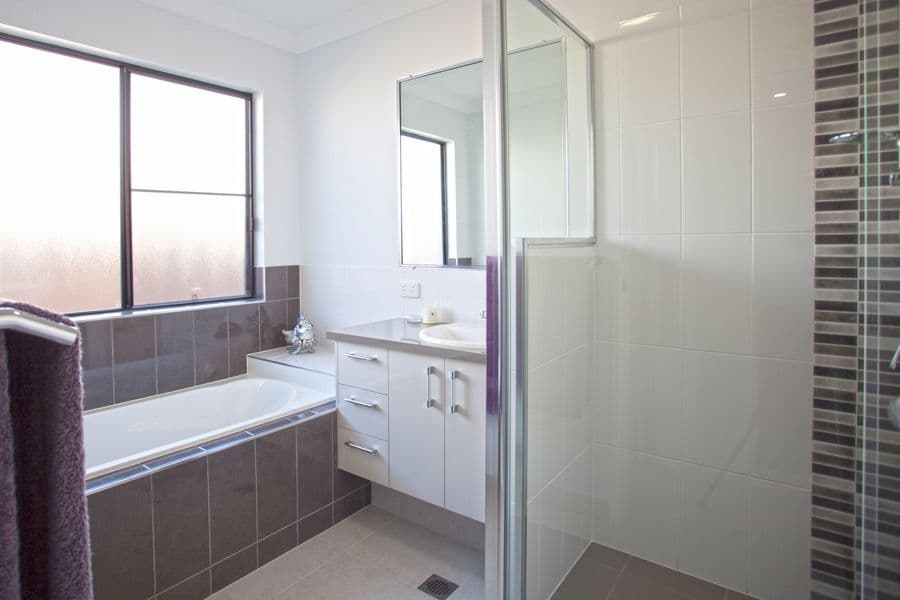 5 Trasero Lane, Beaconsfield QLD 4740, Beaconsfield - Thumbnail 5