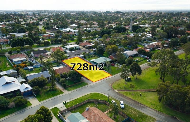 12 Quinlan Street, COOLBELLUP WA 6163, Coolbellup - Thumbnail 3