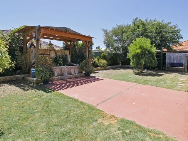 97 Arthur Road, WATTLE GROVE WA 6107, Wattle Grove - Thumbnail 7
