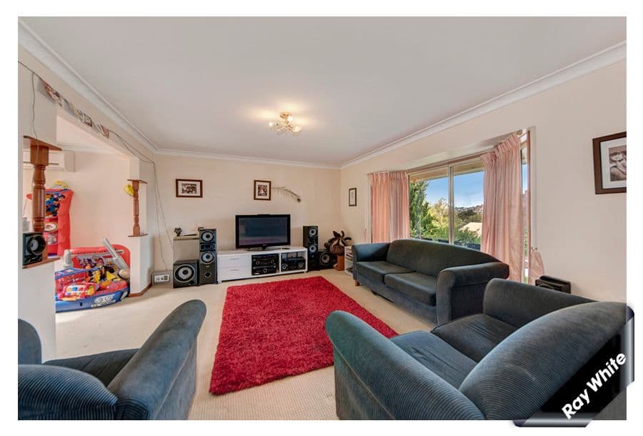 7 Hazlitt Glade, GORDON ACT 2906, Gordon - Thumbnail 2