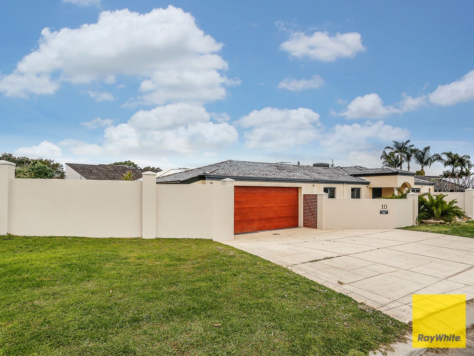 10 Bernedale Way, Duncraig WA 6023, Duncraig - Thumbnail 3