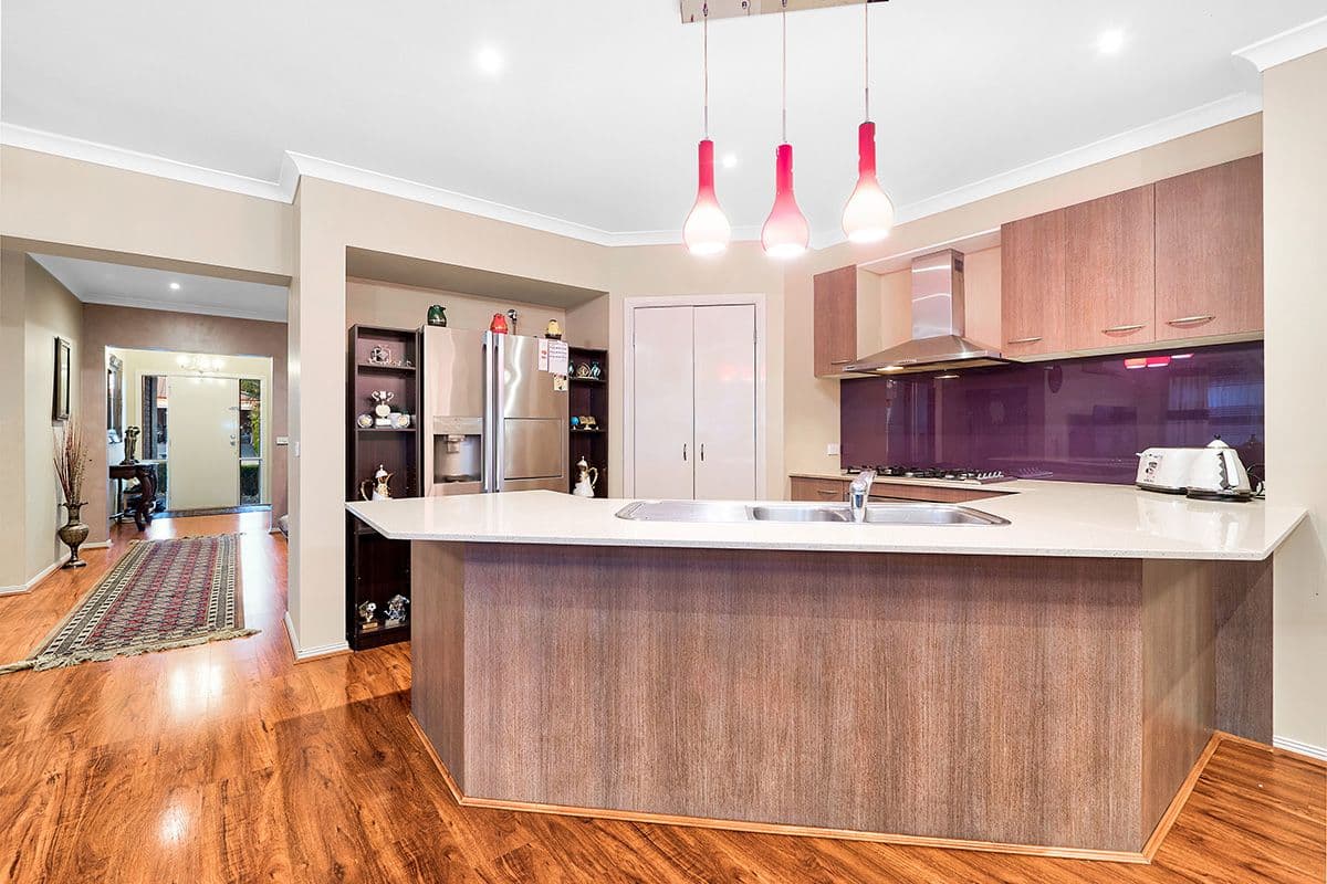 57 Pepperbush Circuit, Cranbourne VIC 3977, Cranbourne - Thumbnail 4