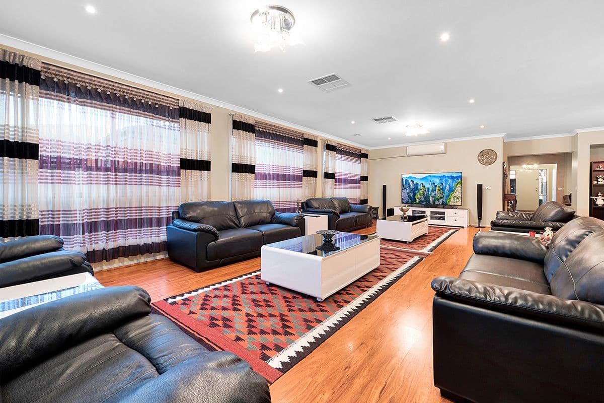 57 Pepperbush Circuit, Cranbourne VIC 3977, Cranbourne - Thumbnail 7