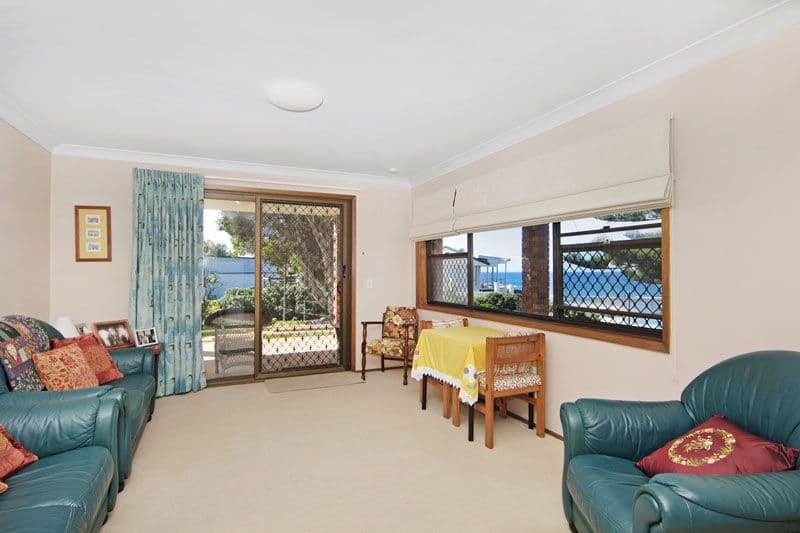 121 Toowoon Bay Road, TOOWOON BAY NSW 2261, Toowoon Bay - Thumbnail 6