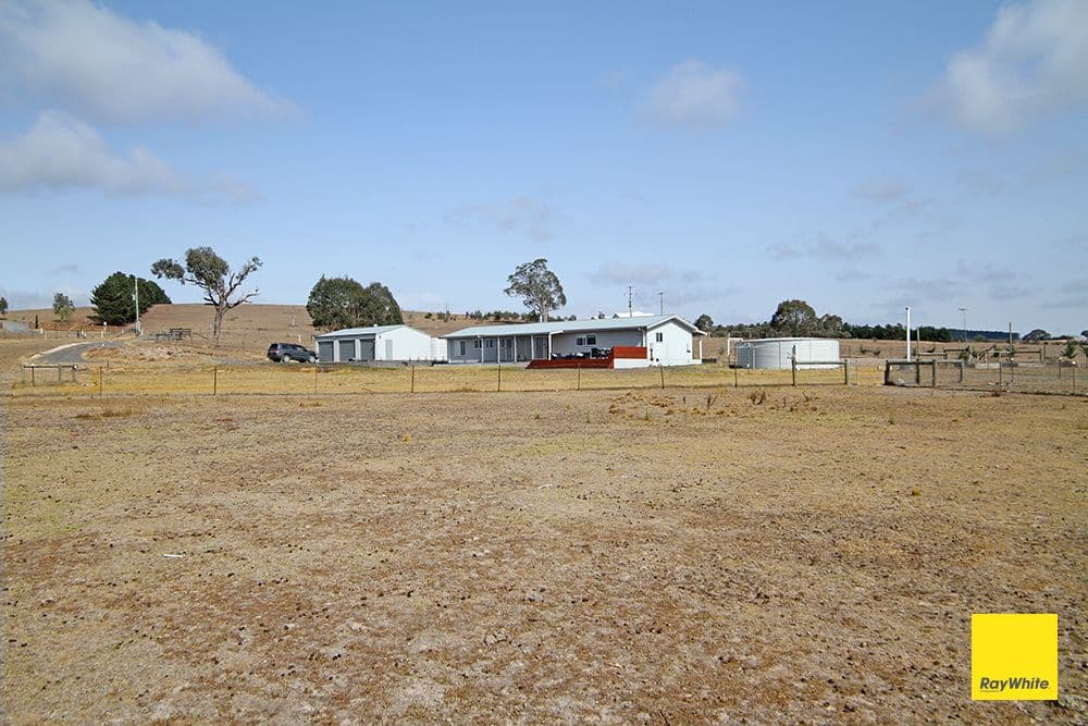 61 Warramunga Close, WAMBOIN NSW 2620, Wamboin - Thumbnail 4