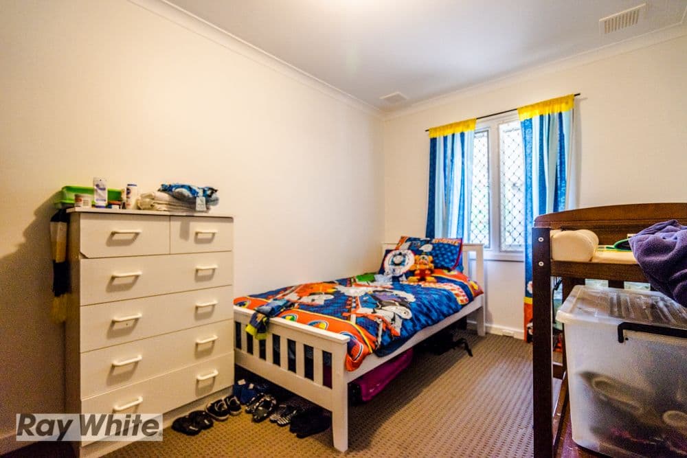 9 Westbrook Way, Girrawheen WA 6064, Girrawheen - Thumbnail 4