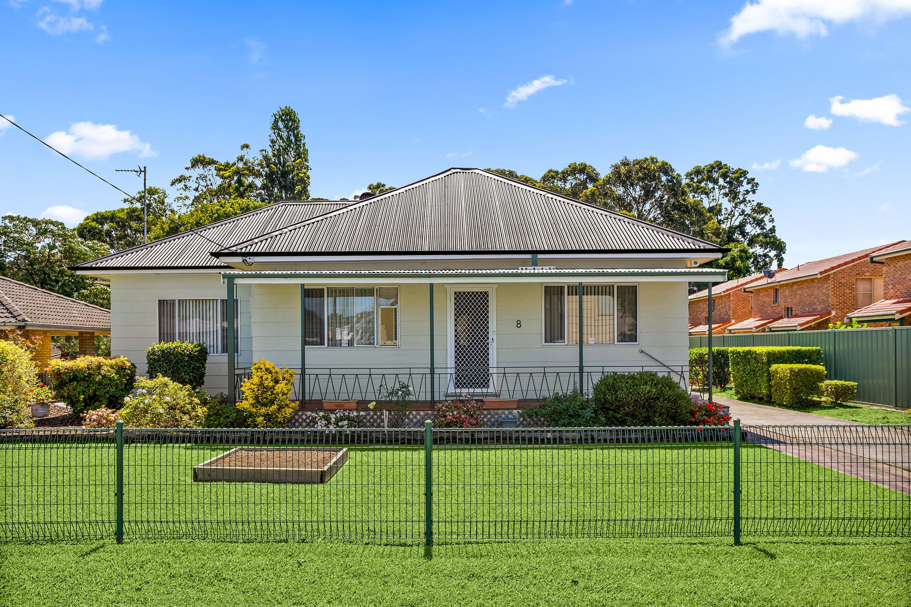 8 Tallegalla Street, Unanderra NSW 2526, Unanderra - Thumbnail 2