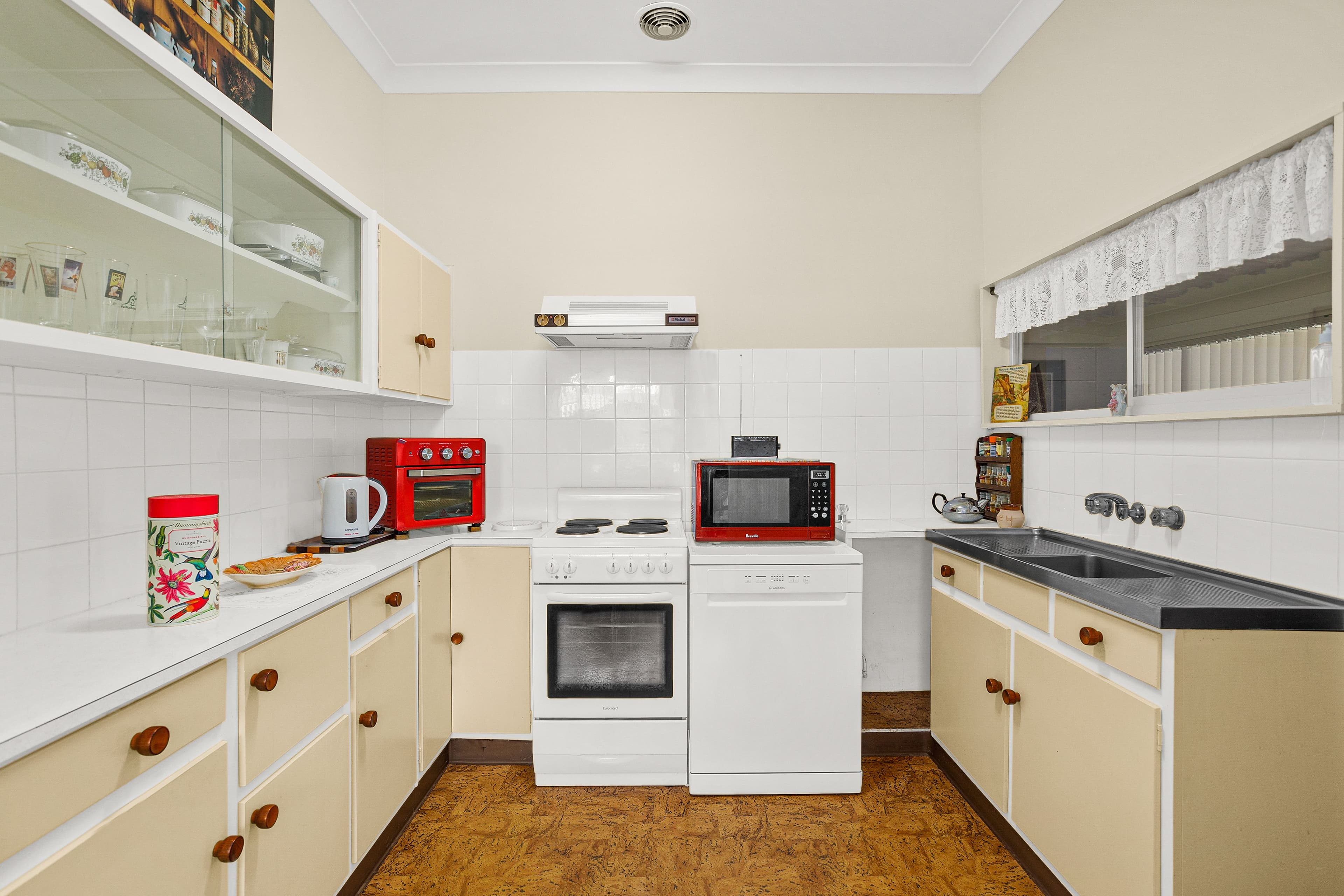 8 Tallegalla Street, Unanderra NSW 2526, Unanderra - Thumbnail 6