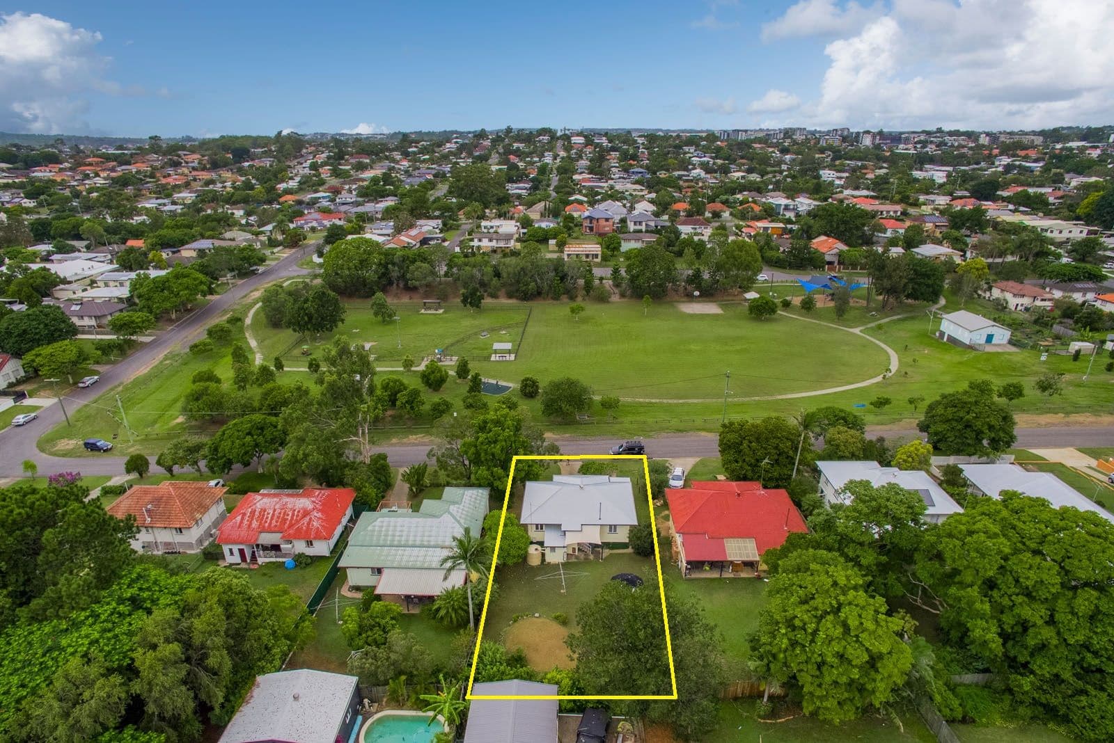 28 Abbeville Street, Upper Mount Gravatt QLD 4122, Upper Mount Gravatt - Thumbnail 2