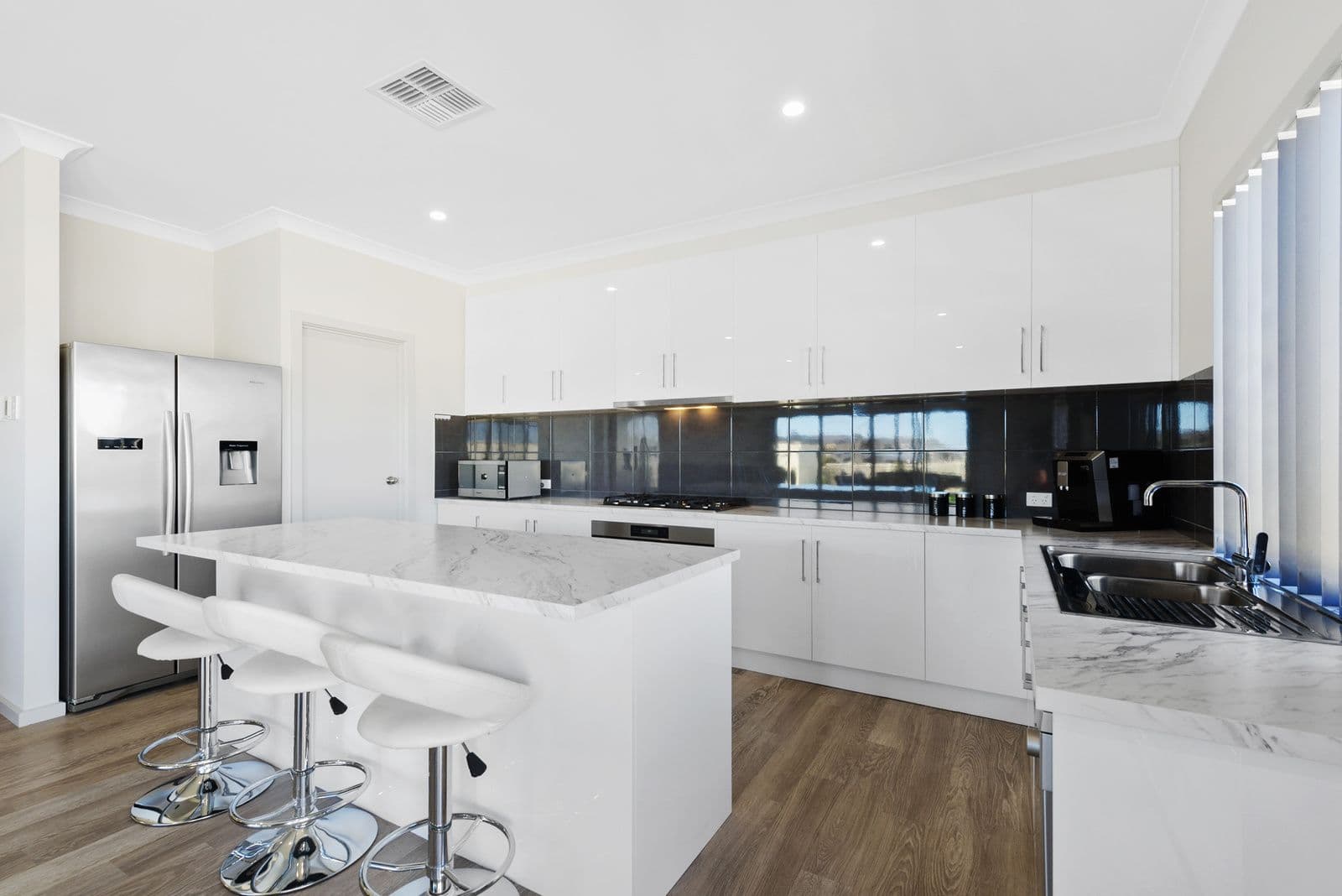1 Stately Way, Wallaroo SA 5556, Wallaroo - Thumbnail 8