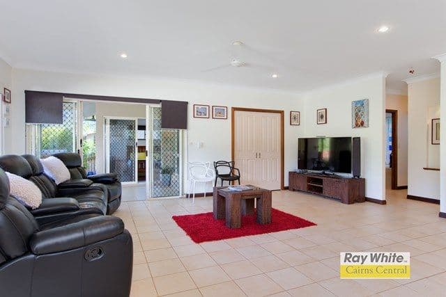 10 Powell Place, BENTLEY PARK QLD 4869, Bentley Park - Thumbnail 7