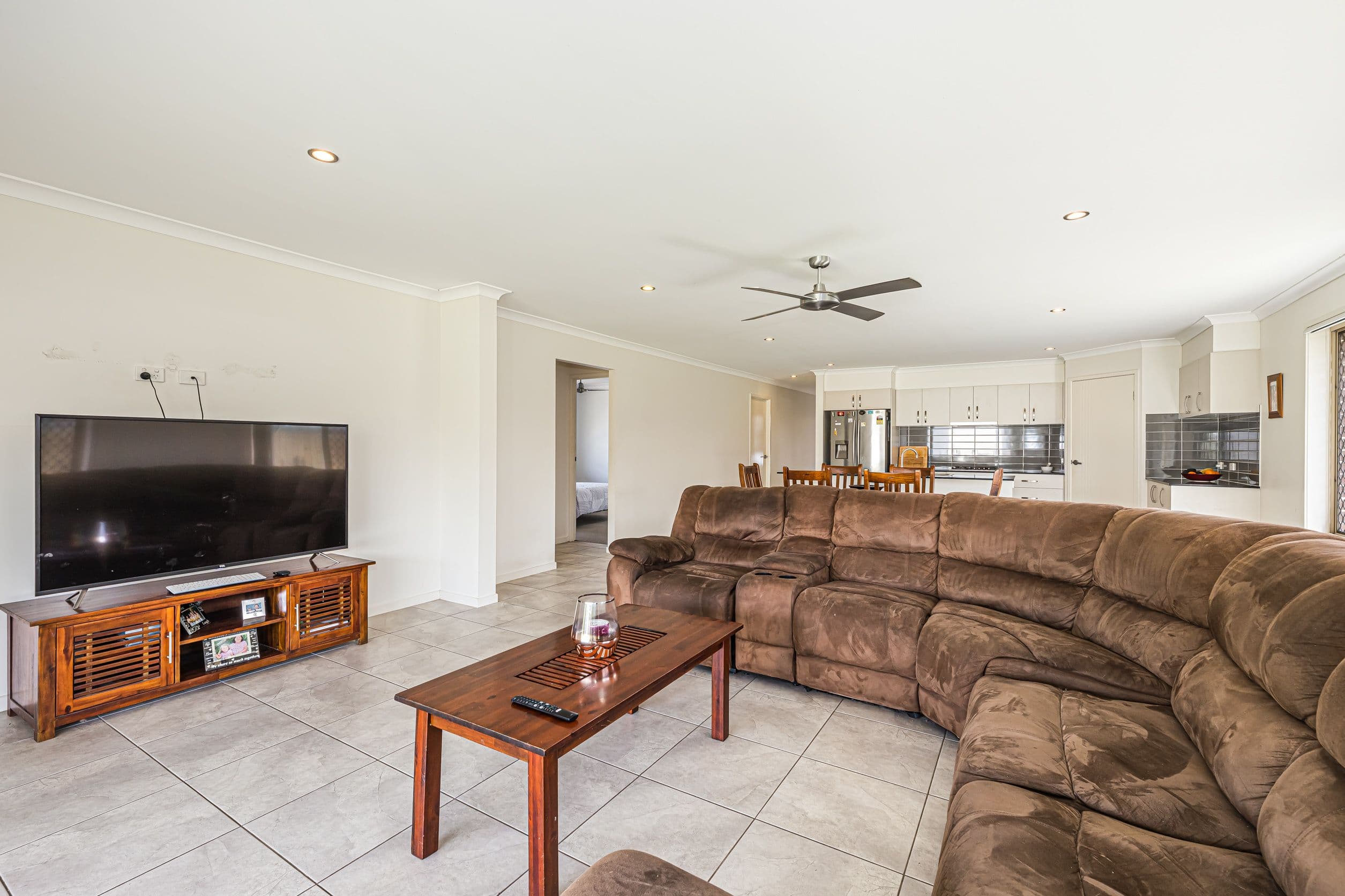 61 Ningi Waters Drive, Ningi QLD 4511, Ningi - Thumbnail 4