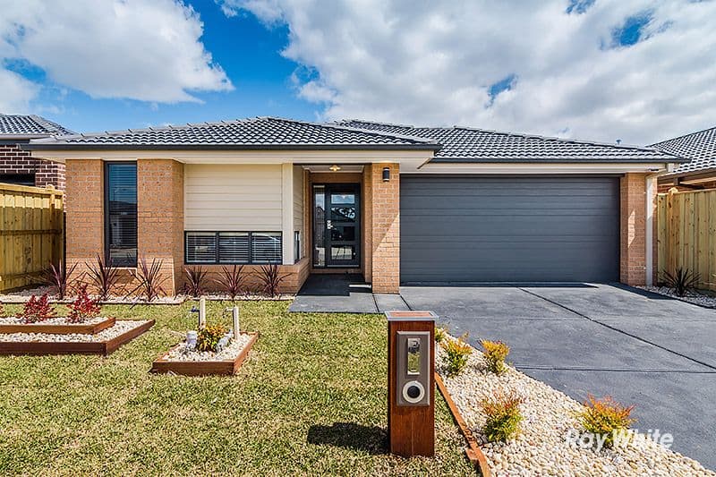 24 Saloon Circuit, Clyde North VIC 3978, Clyde North - Image 1