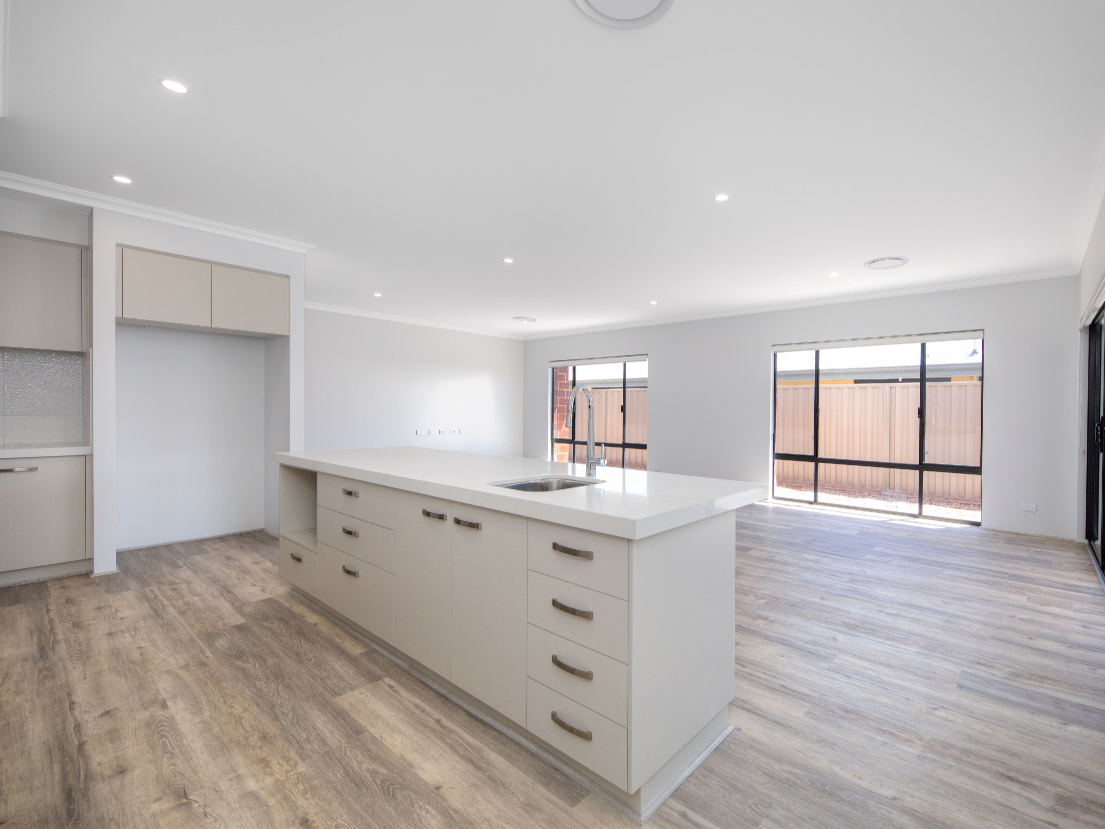 134 Crimson Boulevard, Forrestfield WA 6058, Forrestfield - Thumbnail 5