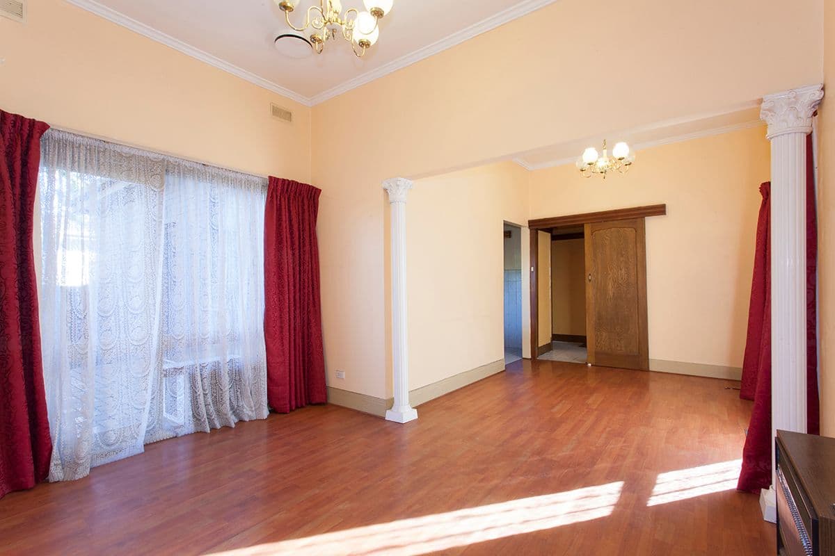 42 Eleebana Avenue, Hughesdale VIC 3166, Hughesdale - Thumbnail 7