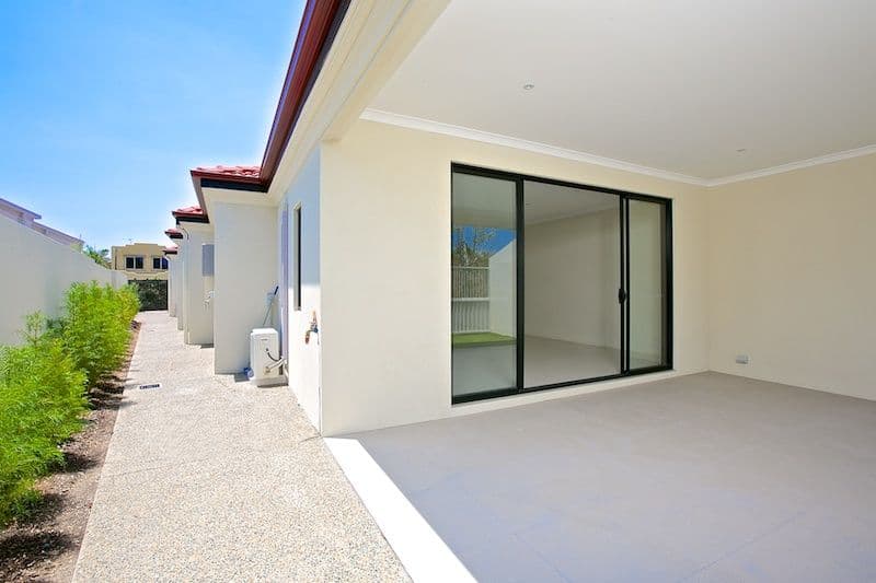 22B Compass Drive, BIGGERA WATERS QLD 4216, Biggera Waters - Thumbnail 7