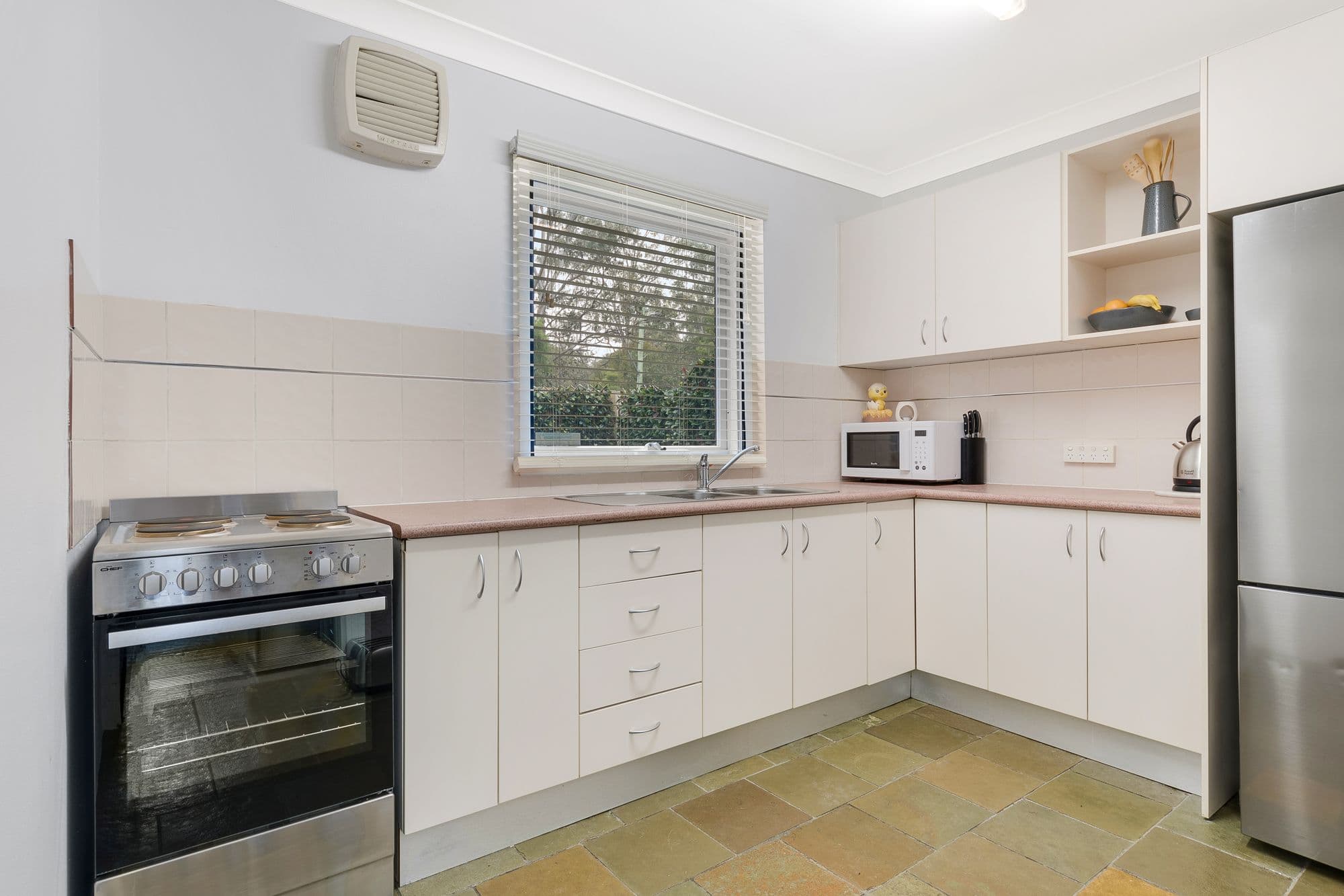 88 The Parkway, Bradbury NSW 2560, Bradbury - Thumbnail 4