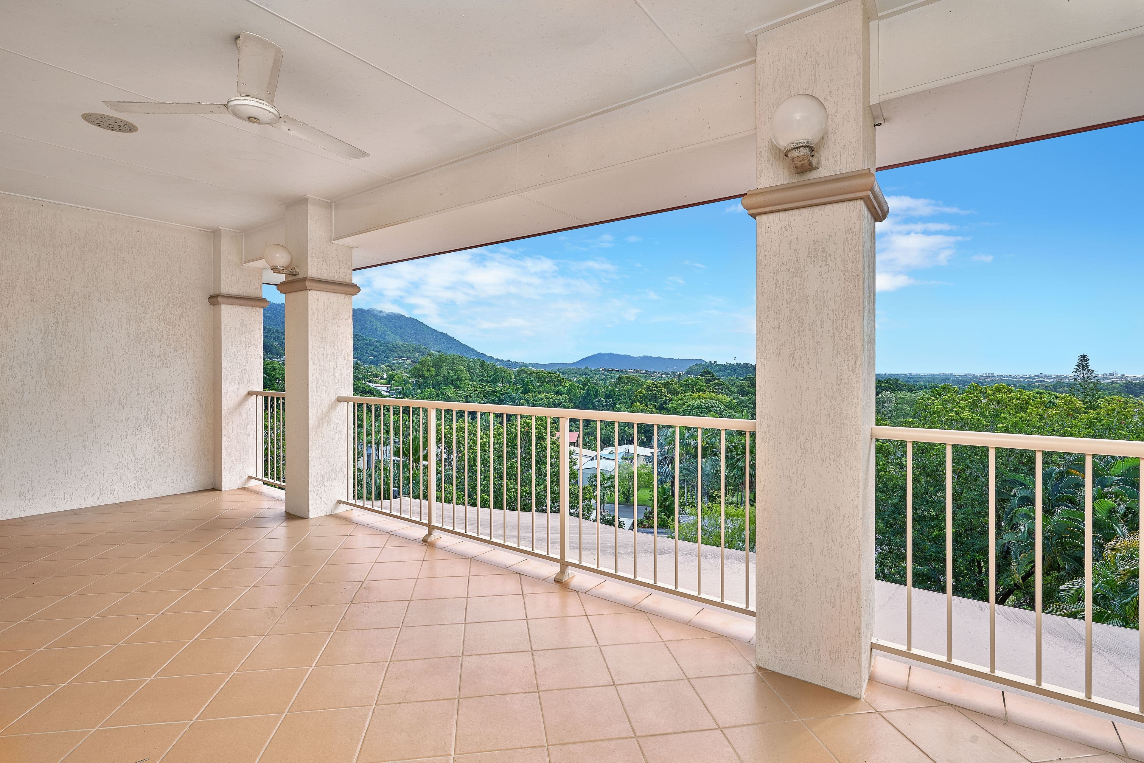34 Gouldian Street, Bayview Heights QLD 4868, Bayview Heights - Thumbnail 5
