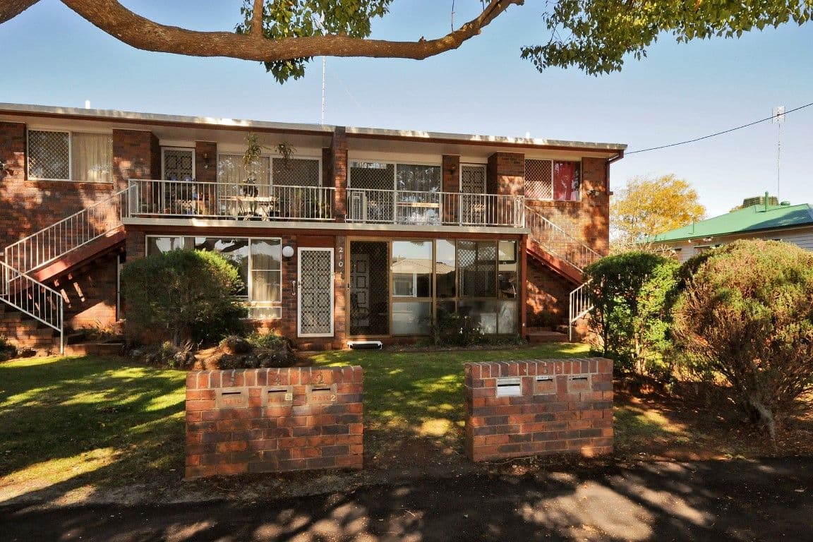 210 Russell Street, NEWTOWN QLD 4350, Newtown - Image 1