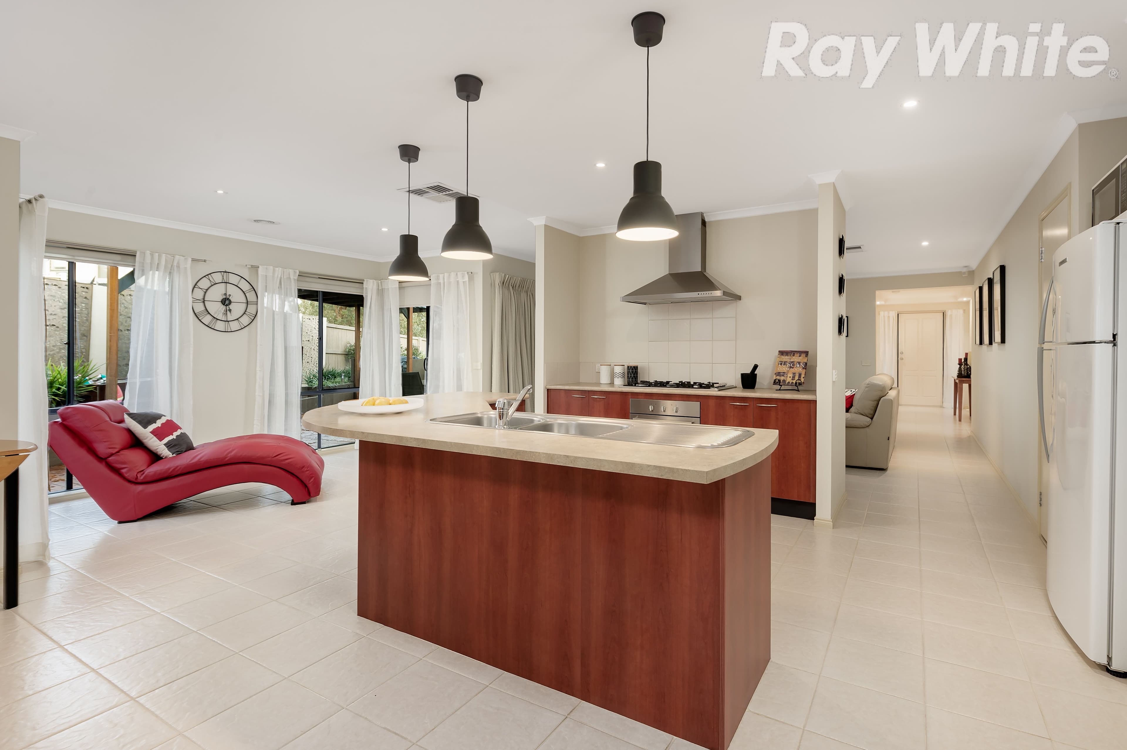 9 Newman Close, Bundoora VIC 3083, Bundoora - Thumbnail 4