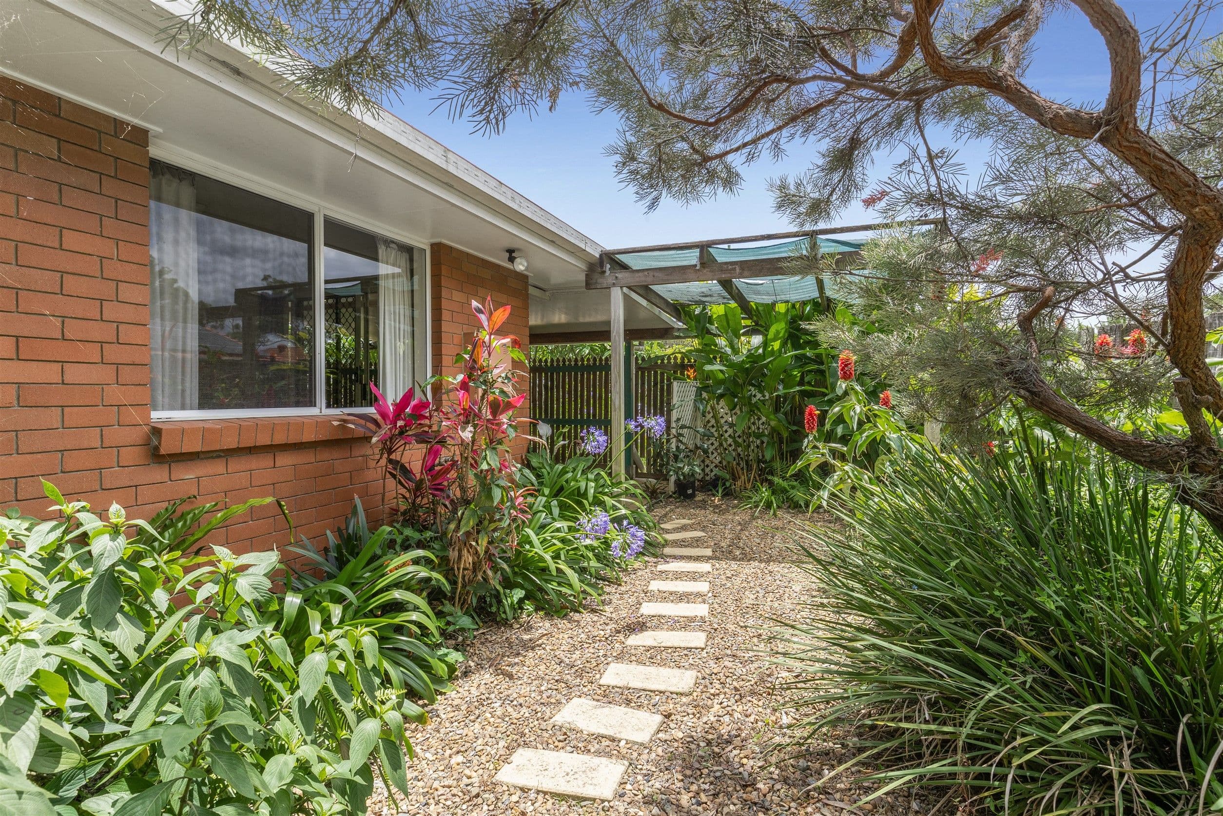 59 Grovely Terrace, Mitchelton QLD 4053, Mitchelton - Thumbnail 2