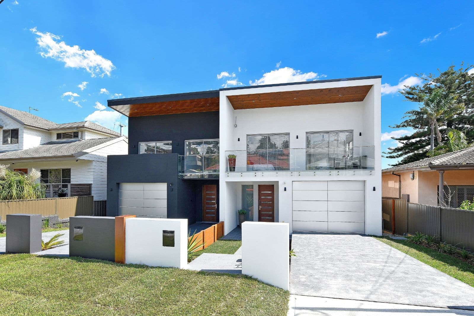 36 Mirrabooka Crescent, Little Bay - Image 1