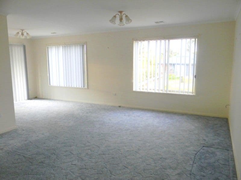 16 Clarke Street, WOLUMLA NSW 2550, Wolumla - Thumbnail 2