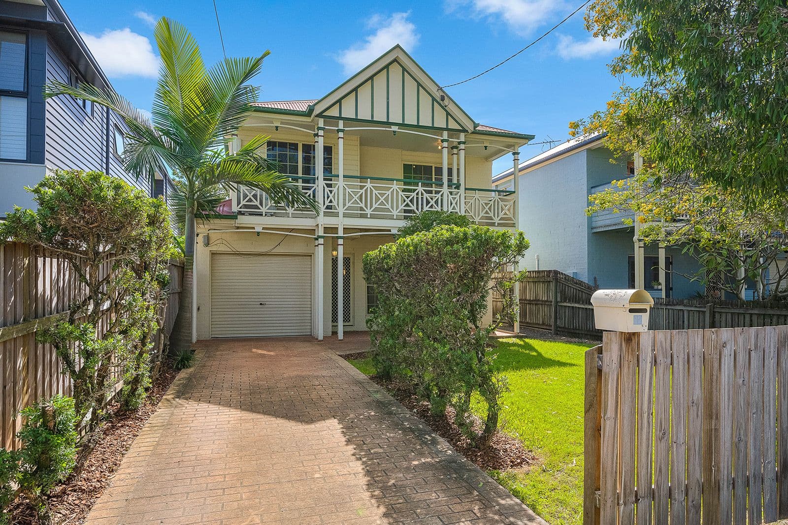 22 Strong Avenue, Graceville QLD 4075, Graceville - Image 1