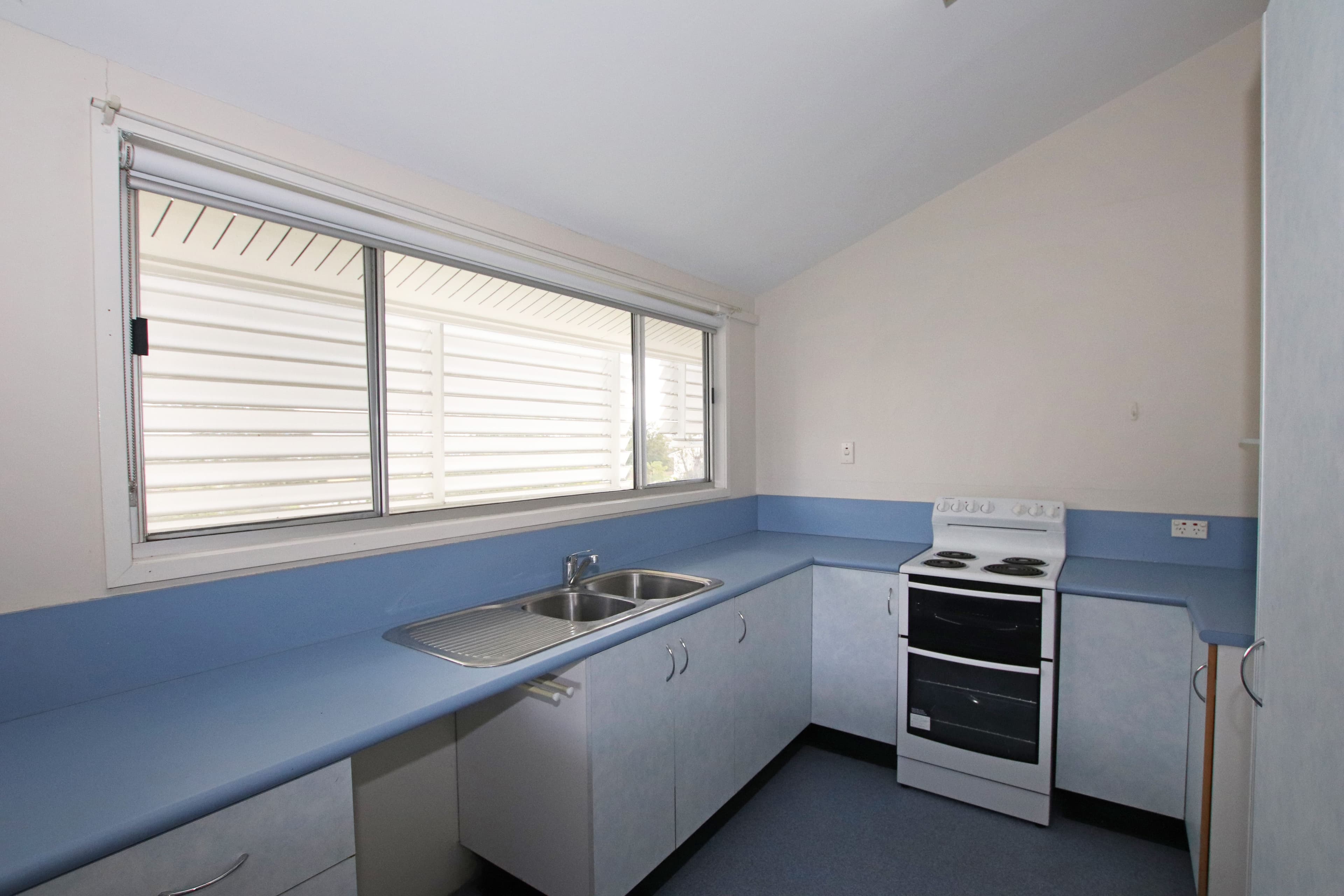 13 Raglan Street, Biloela QLD 4715, Biloela - Thumbnail 3