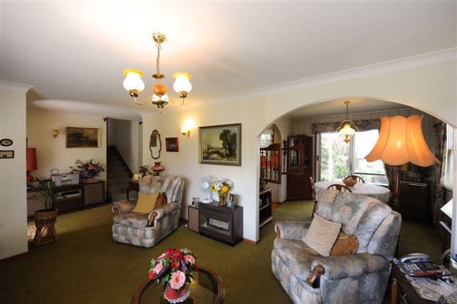 22 Knockator Crescent, CENTENARY HEIGHTS QLD 4350, Centenary Heights - Thumbnail 5