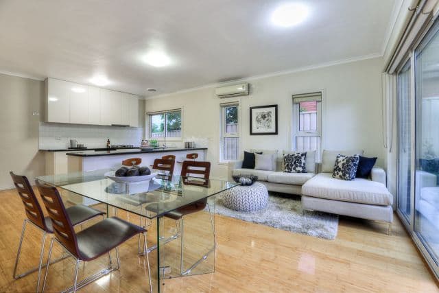2A Chaleyer Street, Reservoir VIC 3073, Reservoir - Thumbnail 5