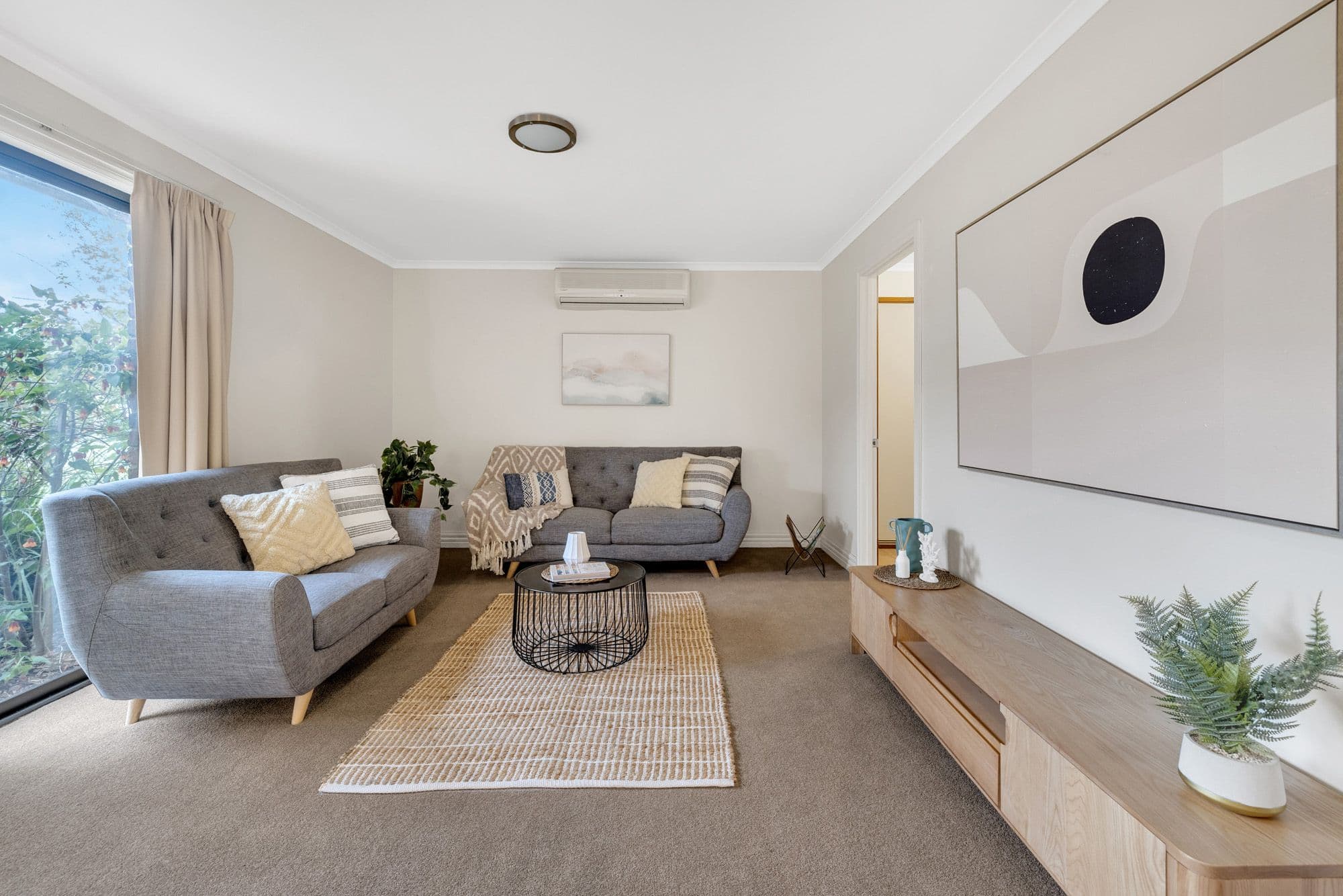 124 Tower Road, Werribee VIC 3030, Werribee - Thumbnail 3