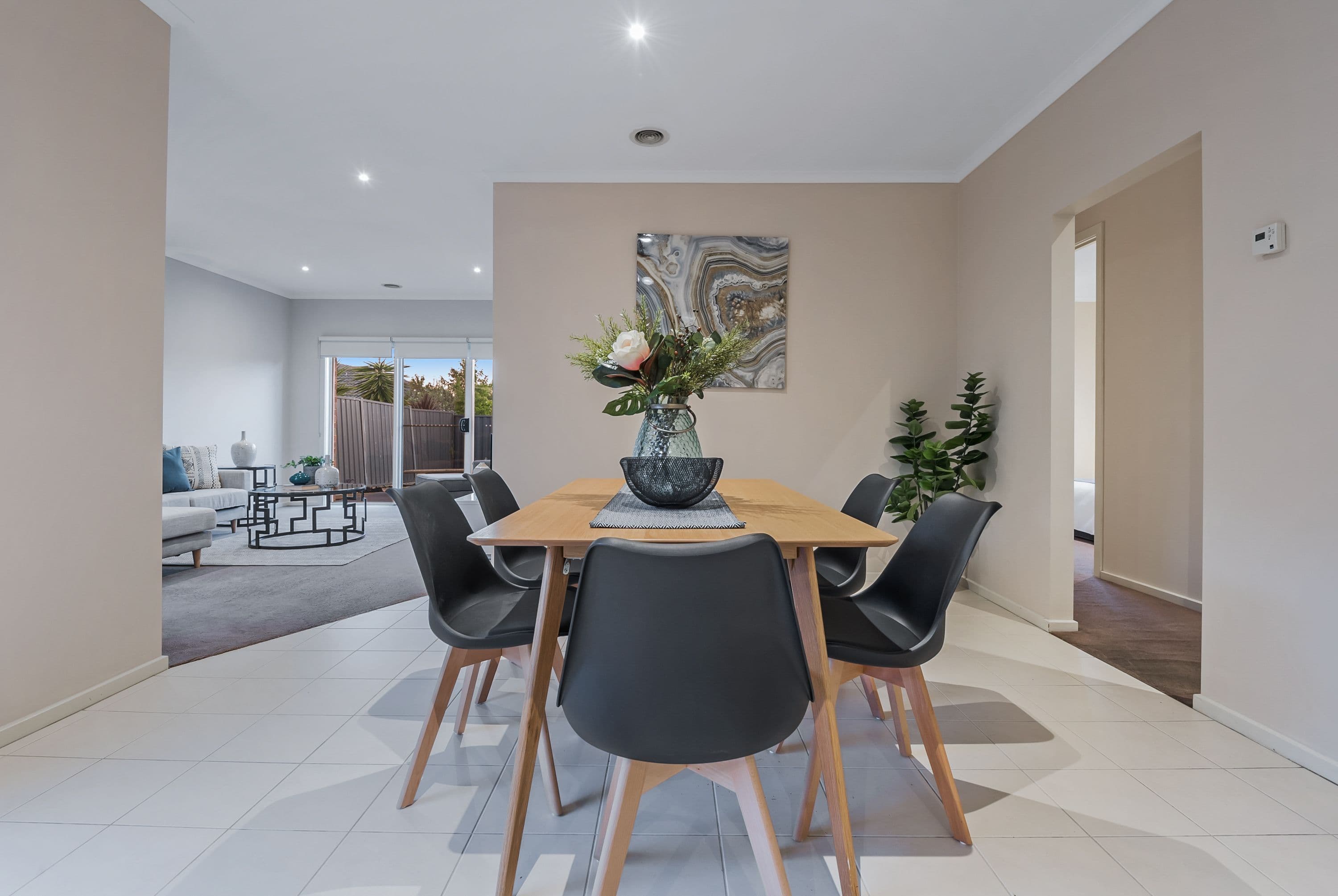 12 Millstream Pass, Craigieburn VIC 3064, Craigieburn - Thumbnail 7