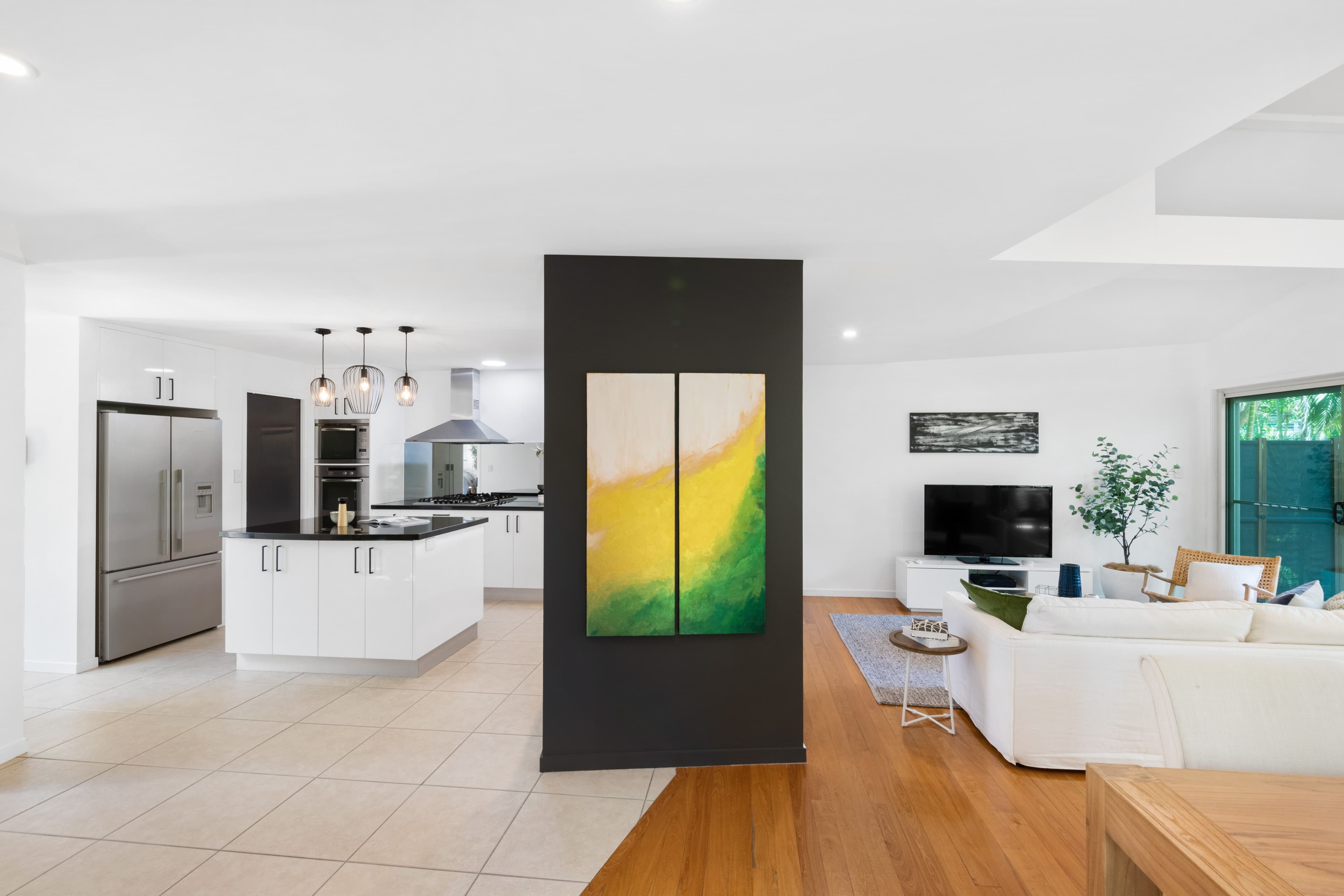 25 Dudley Street, Bardon QLD 4065, Bardon - Thumbnail 2