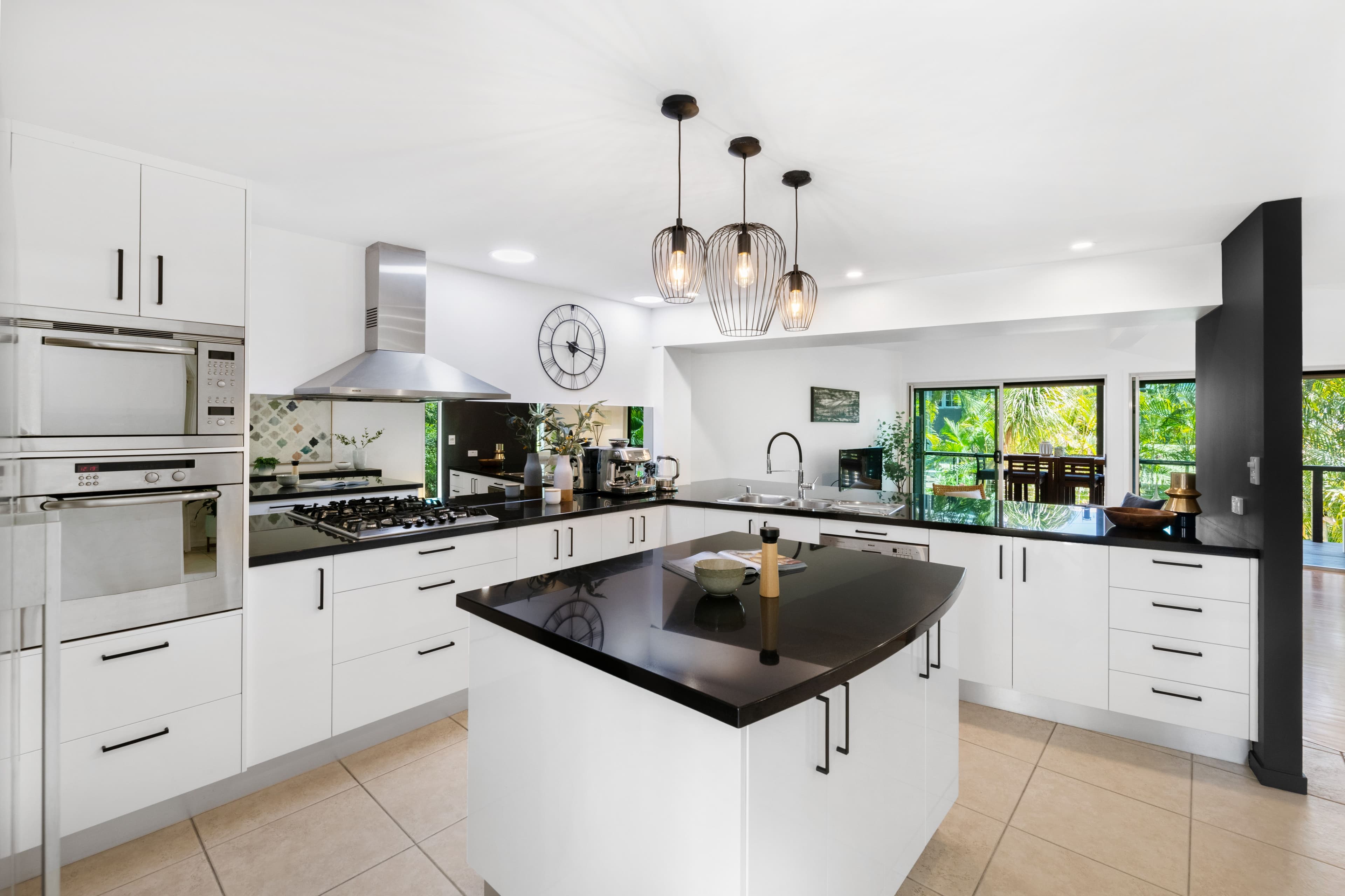 25 Dudley Street, Bardon QLD 4065, Bardon - Thumbnail 3