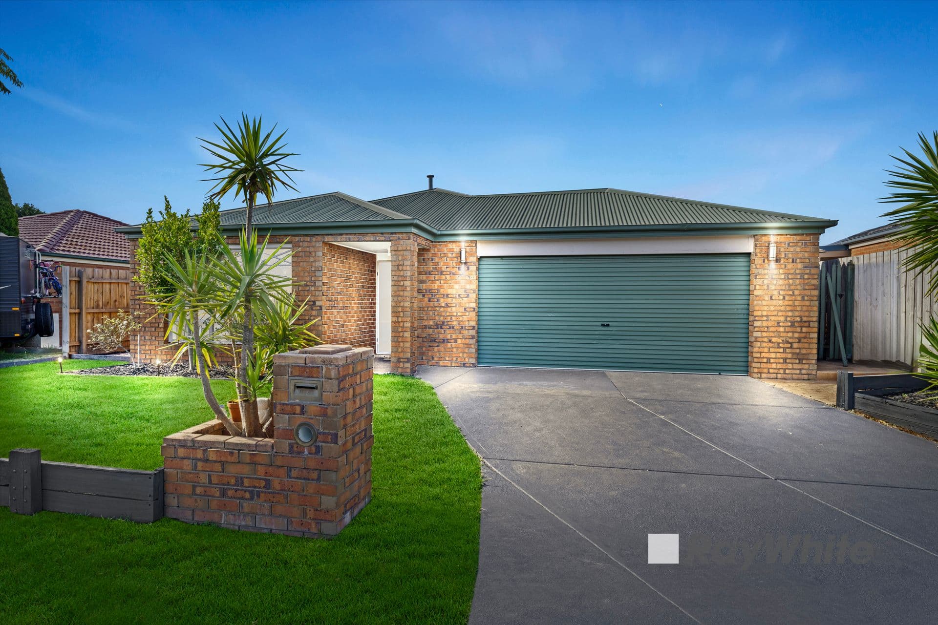 17 President Road, Narre Warren South VIC 3805, Narre Warren South - Image 1