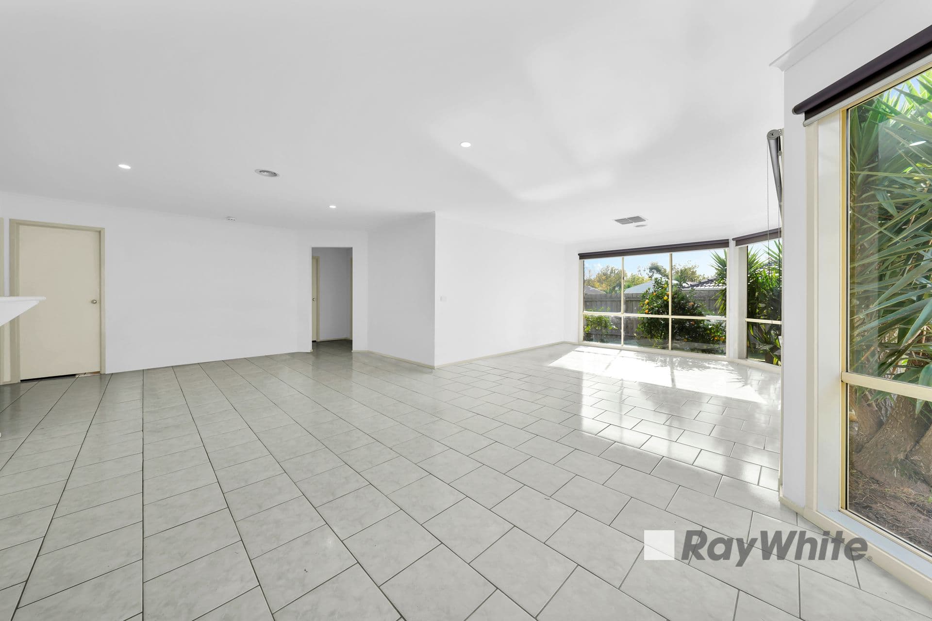 17 President Road, Narre Warren South VIC 3805, Narre Warren South - Thumbnail 5