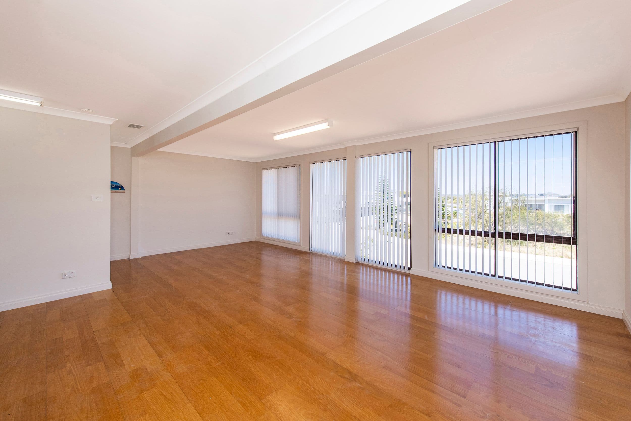 52 Queen Parade, Wannanup WA 6210, Wannanup - Thumbnail 7