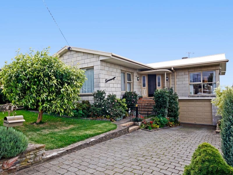 21 Edgecomb Street, HAMLYN HEIGHTS VIC 3215, Hamlyn Heights - Image 1