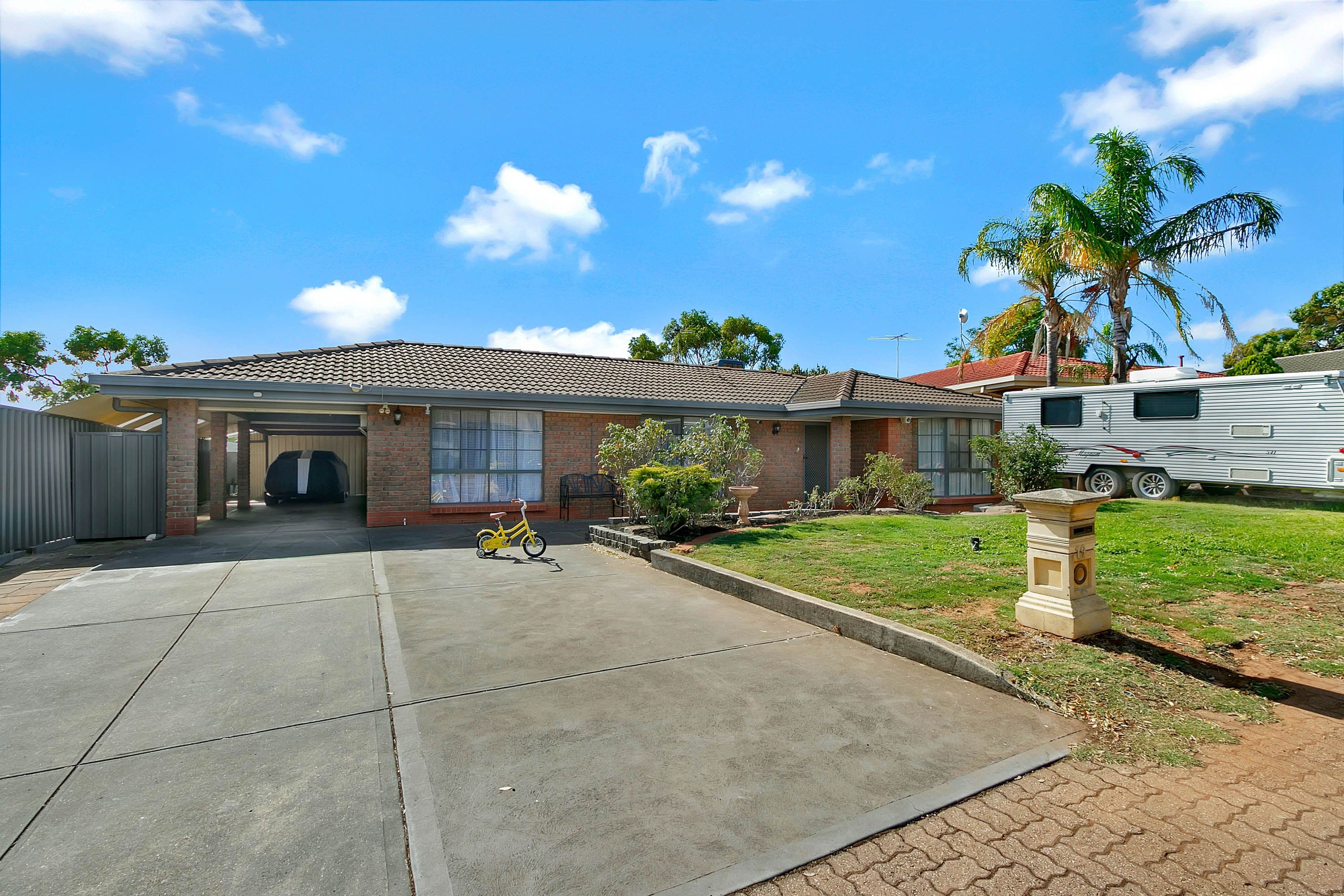 19 Rosebank Crescent, Hillbank SA 5112, Hillbank - Thumbnail 2