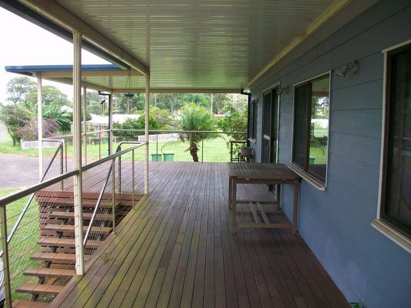 128 Canaipa Pt Drive, RUSSELL ISLAND QLD 4184, Russell Island - Thumbnail 3