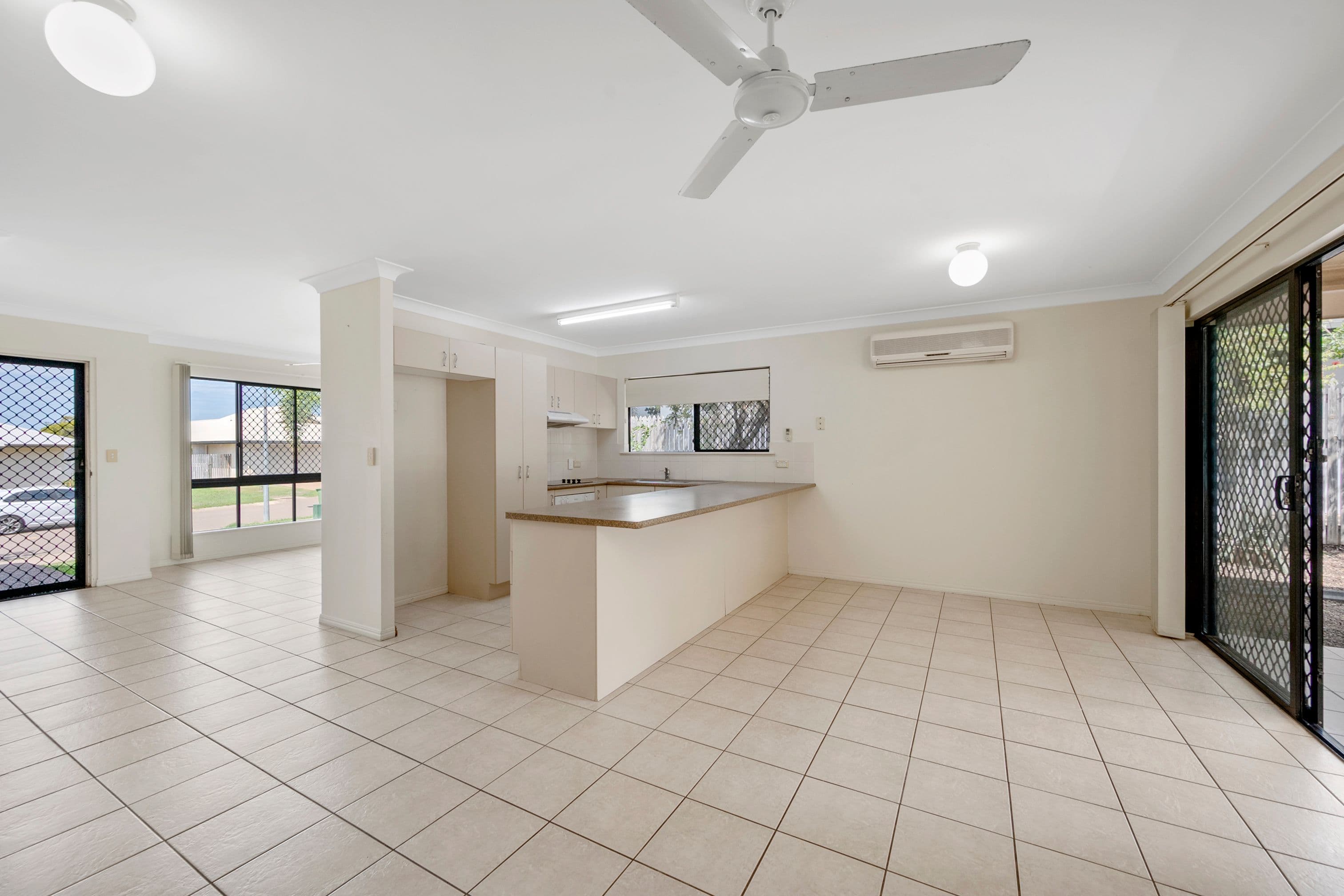 19 Timbury Way, Mount Louisa QLD 4814, Mount Louisa - Thumbnail 3