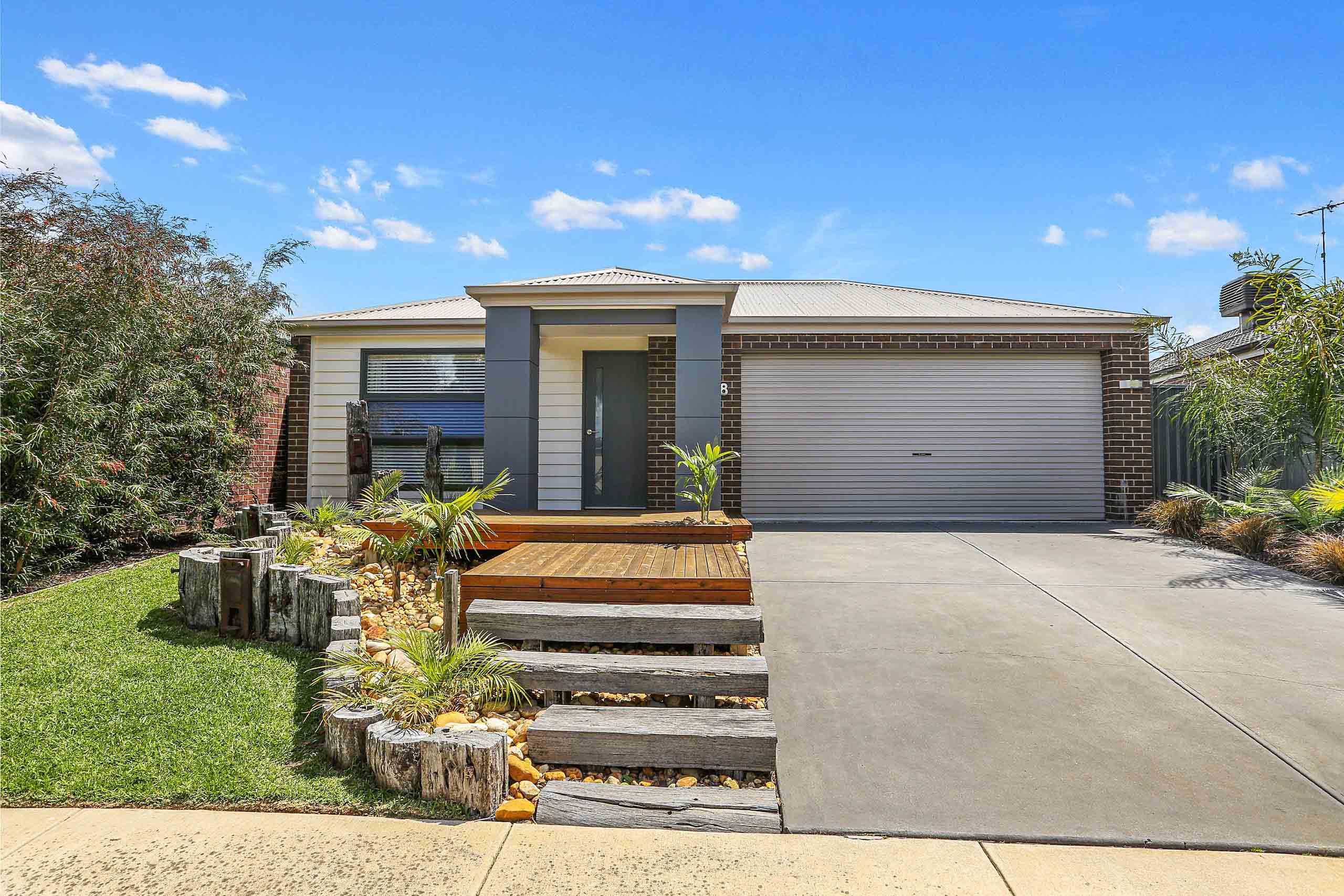 18 Bluebill Court, Lara VIC 3212, Lara - Image 1