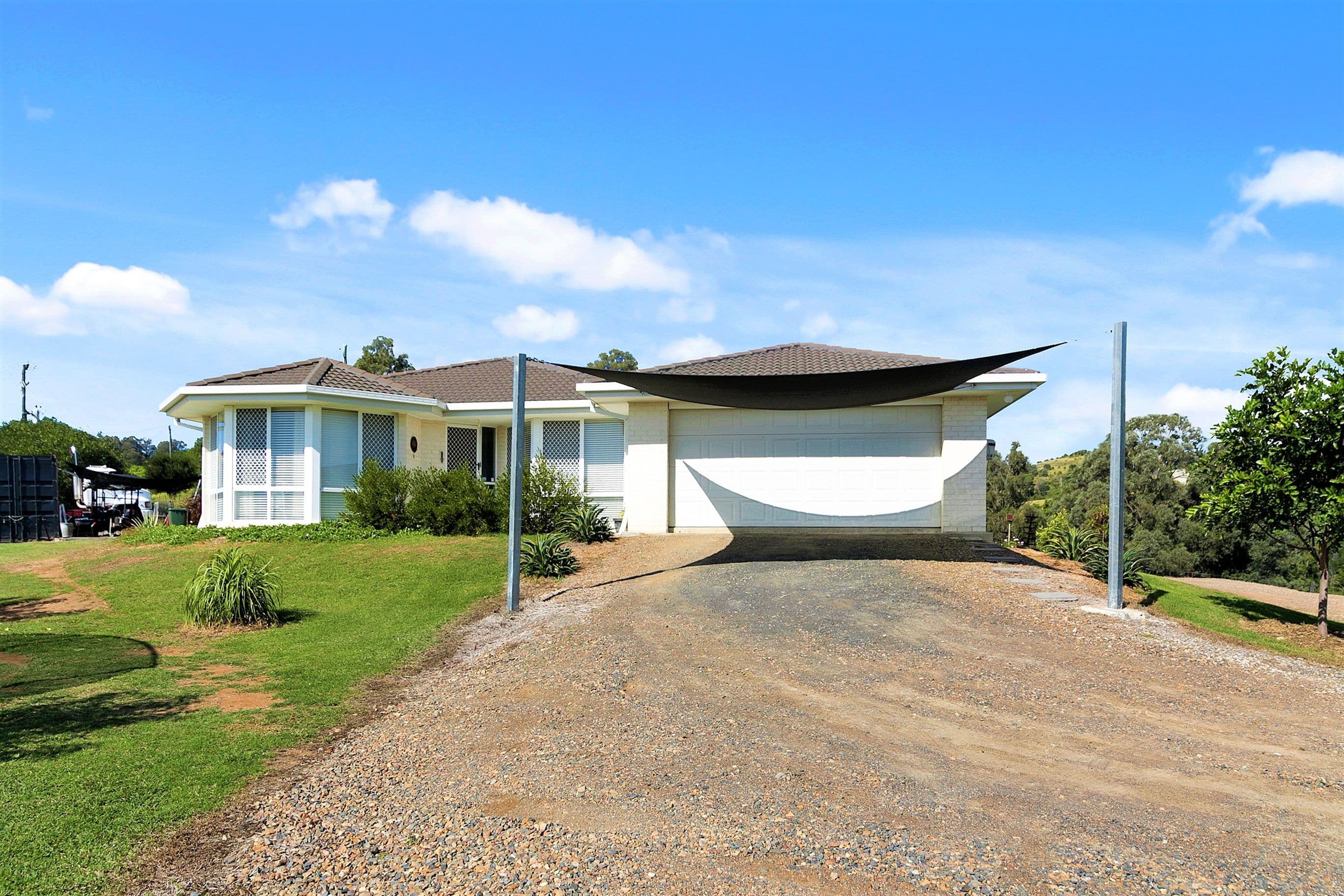 42 Lowood Hills Road, Lowood QLD 4311, Lowood - Thumbnail 3