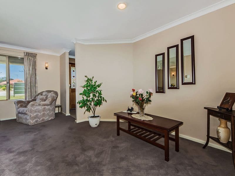 33 Pentland Crescent, DUDLEY PARK WA 6210, Dudley Park - Thumbnail 4