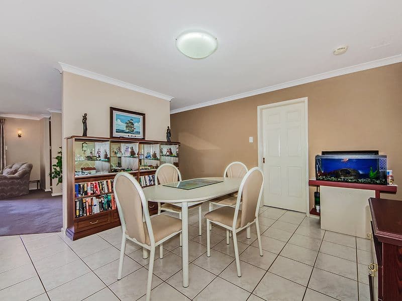 33 Pentland Crescent, DUDLEY PARK WA 6210, Dudley Park - Thumbnail 8