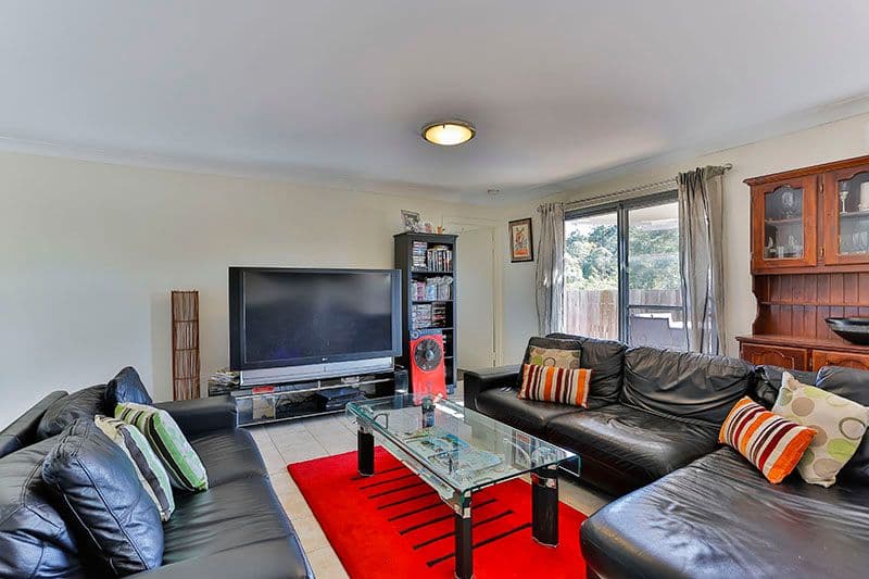 5 Willowburn Drive, ROCKVILLE QLD 4350, Rockville - Thumbnail 3